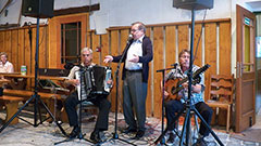 trio_altottakring